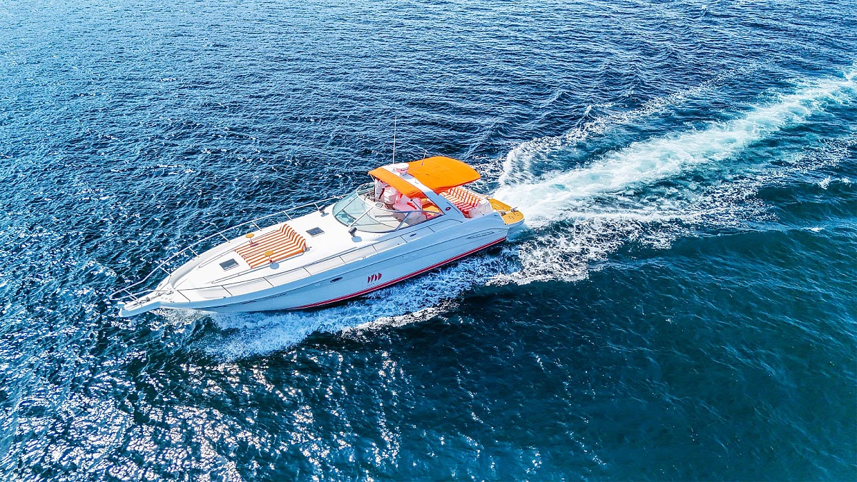 Аренда яхты  Searay Sundancer 46 Vodka на Пхукете